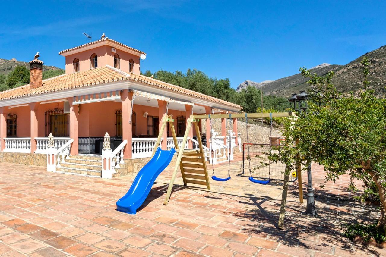 Casa Los Cortijillos Alcaucín Exterior foto