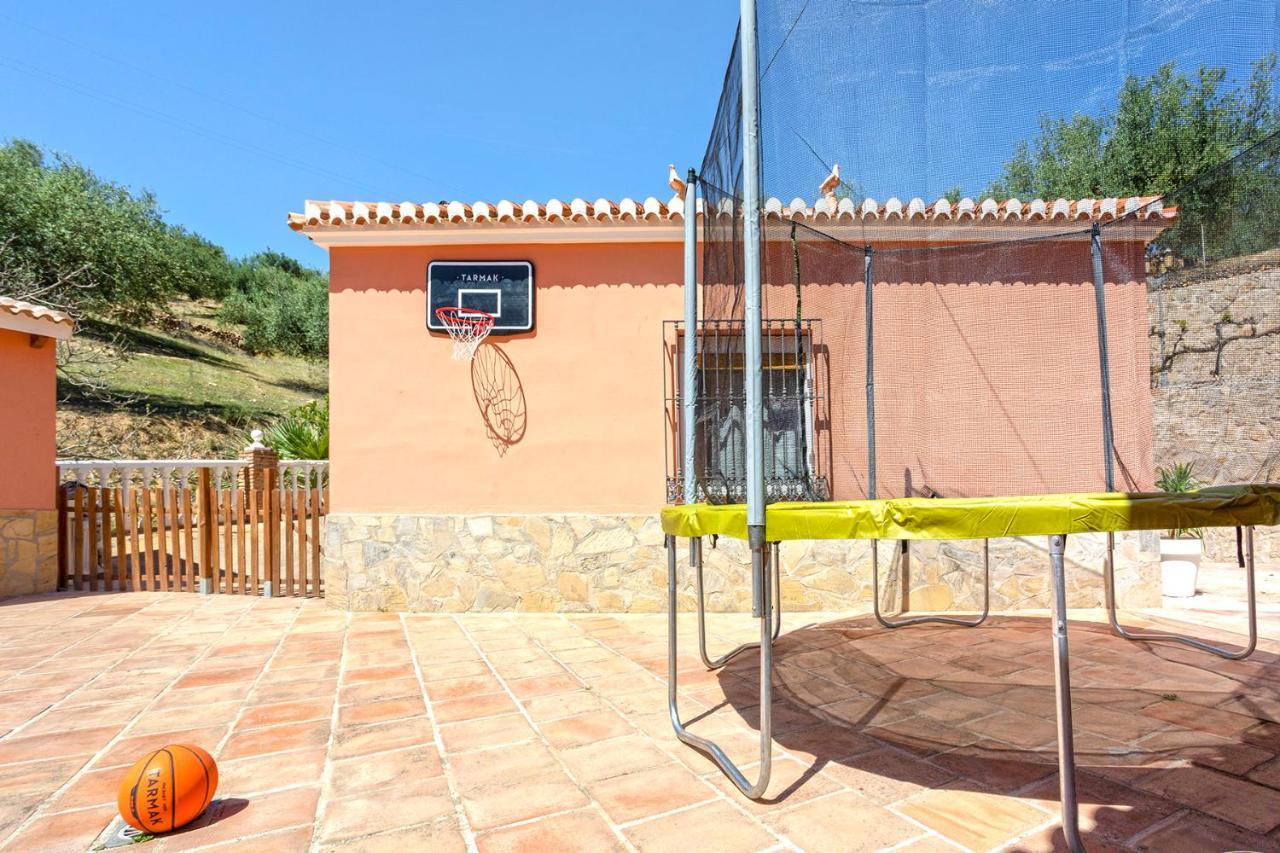 Casa Los Cortijillos Alcaucín Exterior foto